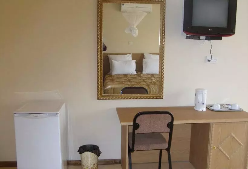 پانسیون Lusaka Mosiotunya Executive Lodge