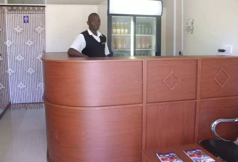 پانسیون Lusaka Mosiotunya Executive Lodge