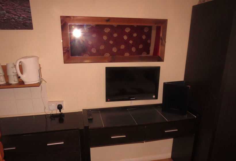 مبيت وإفطار Sandown Manor