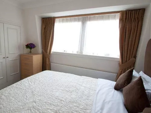 Basil Street Apartments