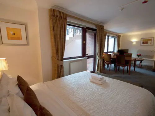 Basil Street Apartments