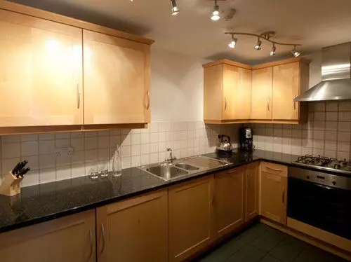 Basil Street Apartments