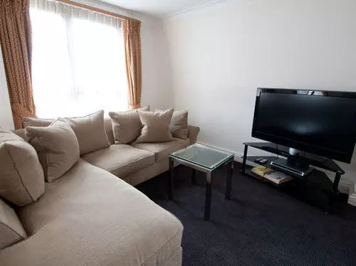 Basil Street Apartments