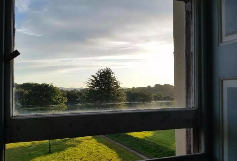 Kelly House Country B&b