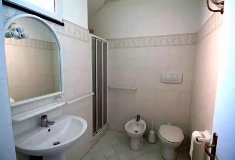 هتل Agriturismo L'ulivo E Il Mare