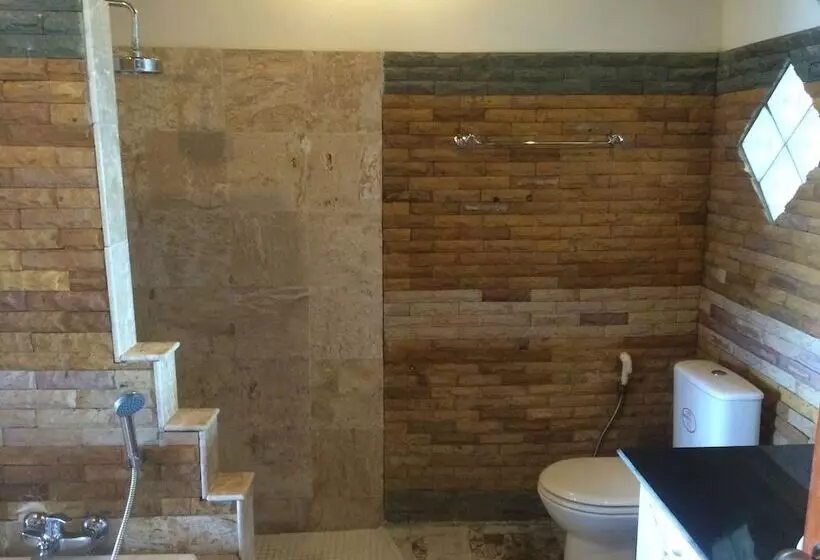 Hotel Haad Khuad Resort