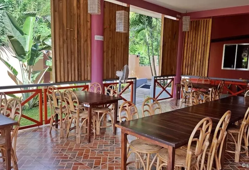 Hotel Kookaburra Travel Lodge