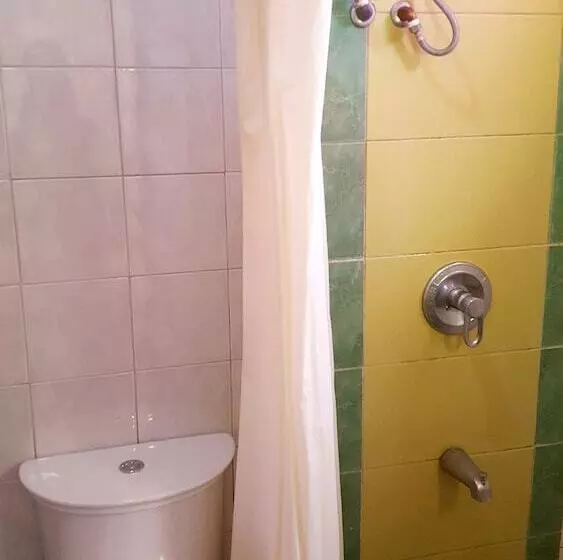 Hotel Kookaburra Travel Lodge