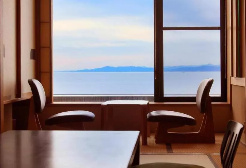 Hotel Nishiizu Koyoi Onsen