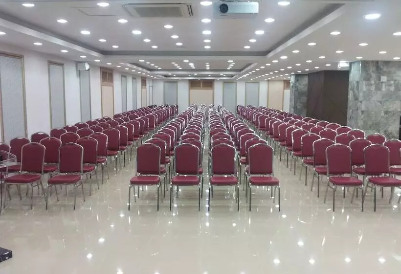 Hotel Pungnam Family