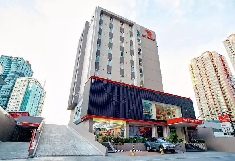 בית מלון כפרי Red Planet Makati Amorsolo