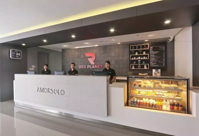 בית מלון כפרי Red Planet Makati Amorsolo