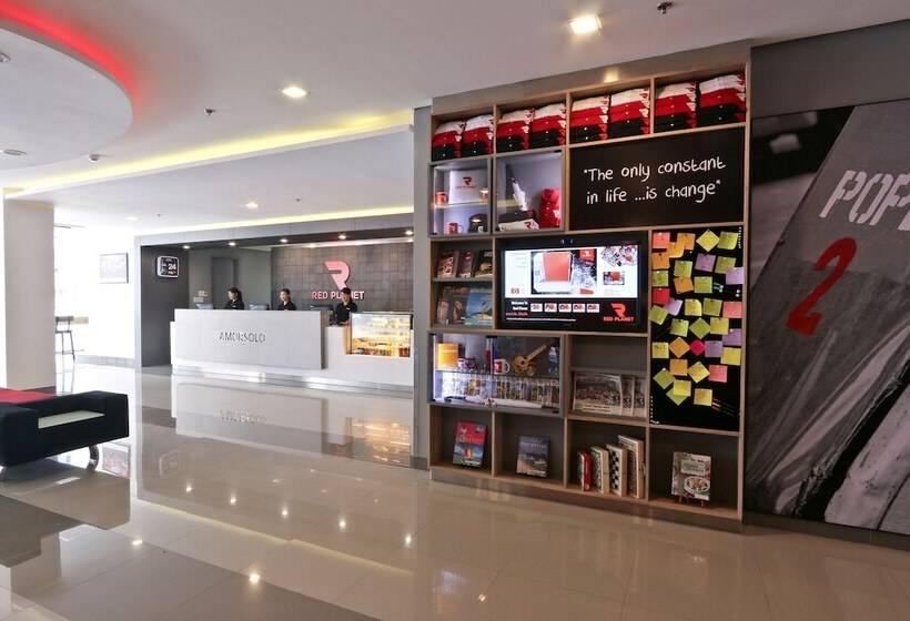 فندق Red Planet Makati Amorsolo