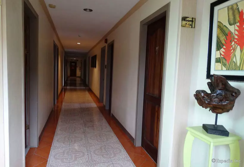 בית מלון כפרי Sun Avenue Tourist Inn And Cafe