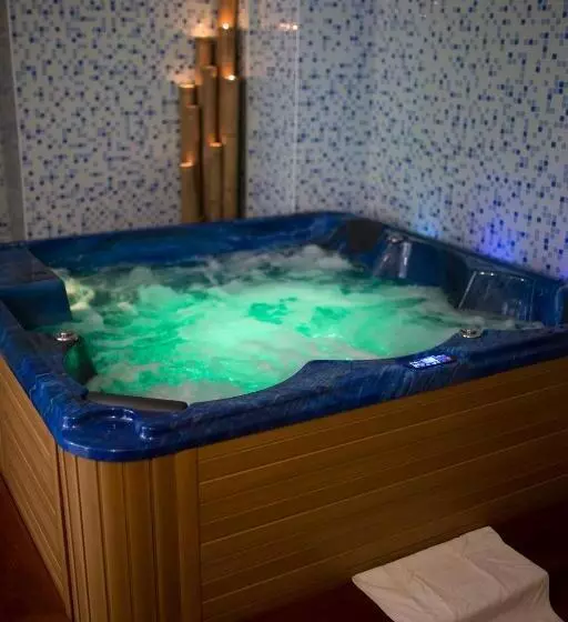 هتل Tana Boutique Hôtel