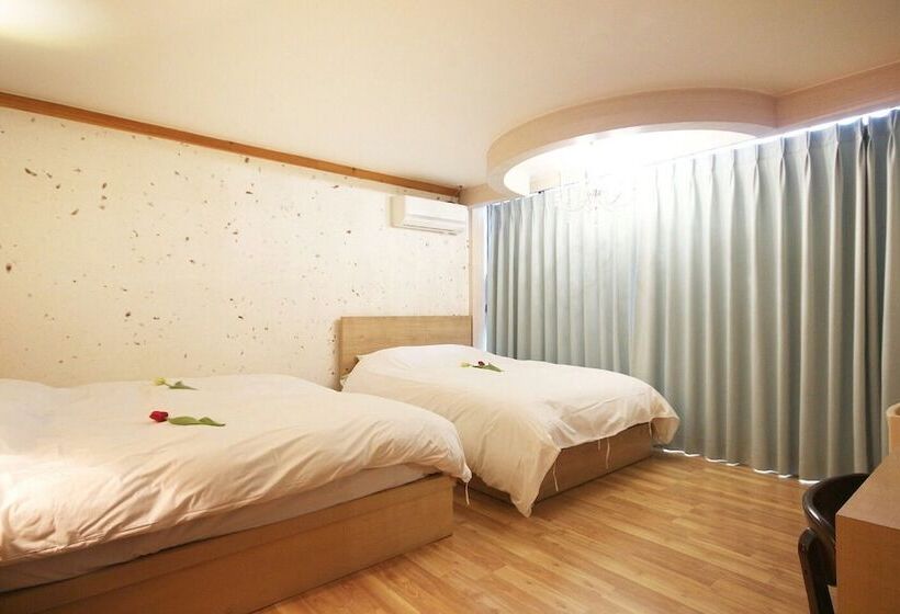 Hotel Tourist Jeonju