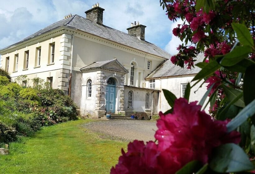 Kelly House Country B&b