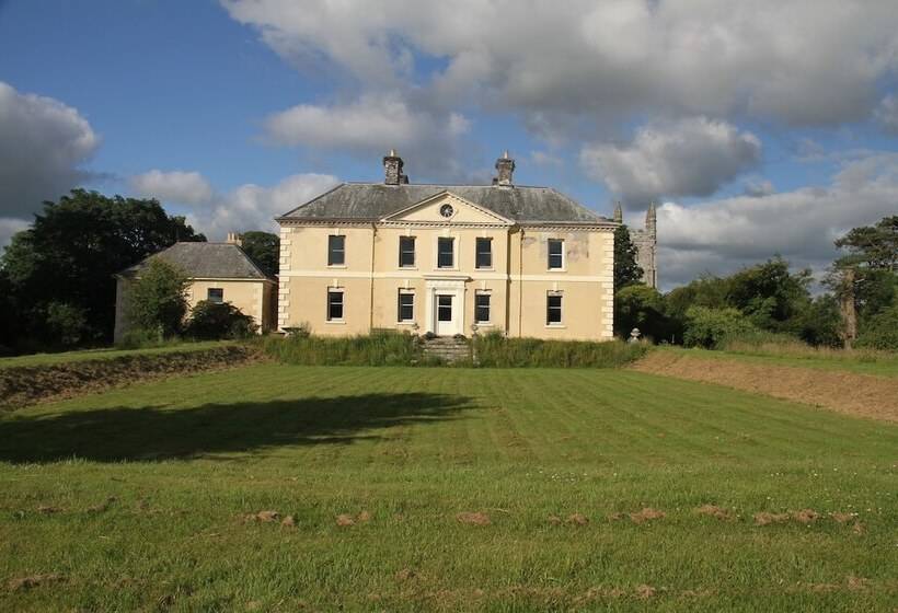 Kelly House Country B&b