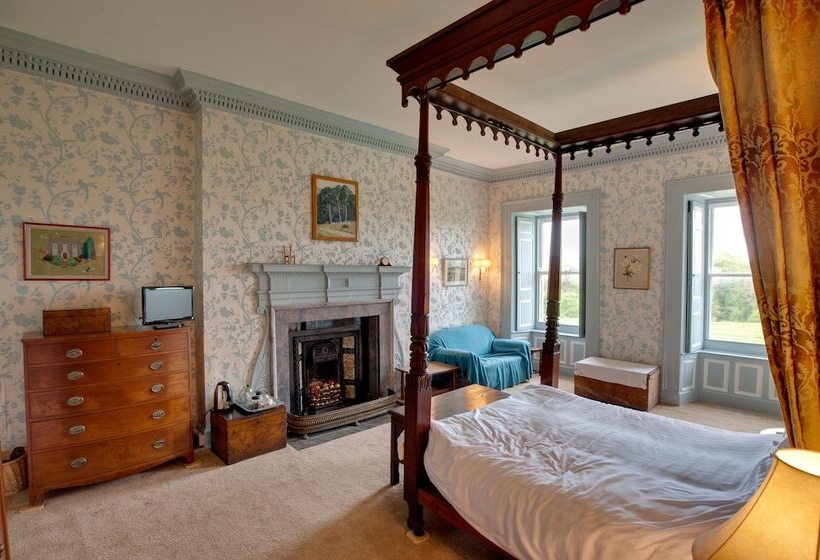 Kelly House Country B&b