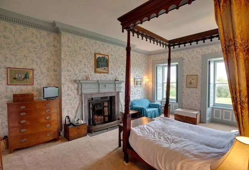 Kelly House Country B&b