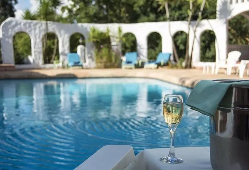 ペンション By Bush Telegraph Lodge