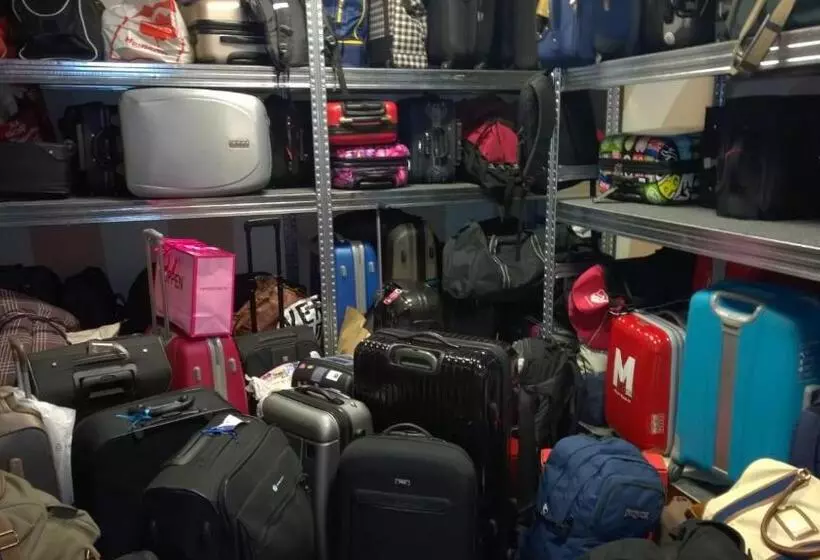 Pensiune Crib 49 Guesthouse Foreigner Only