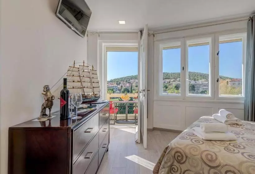 Pensionat Metropole Luxury Rooms