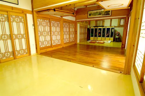 Pensione Moon Guesthouse