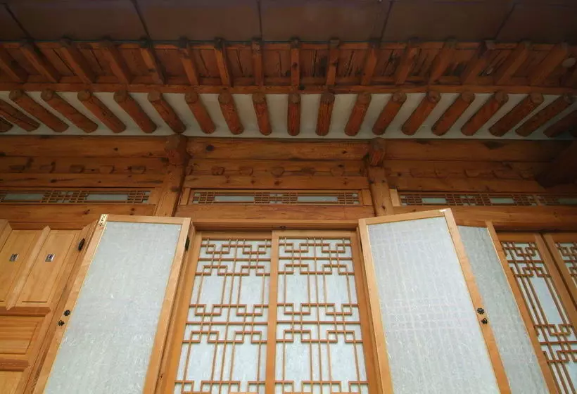 Pensione Moon Guesthouse