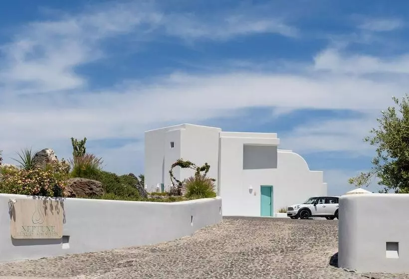 پانسیون Neptune Luxury Suites