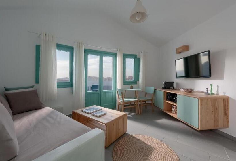 Pensió Neptune Luxury Suites