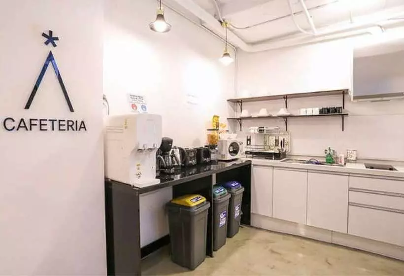 Пансион Star Hostel Dongdaemun Suite
