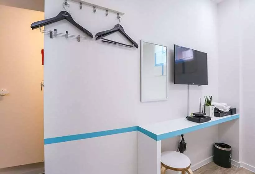 פנסיון Star Hostel Dongdaemun Suite