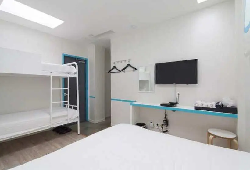 Star Hostel Dongdaemun Suite
