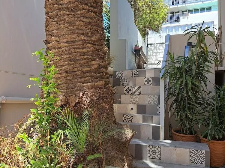 펜션 The Big   Luxury Backpackers