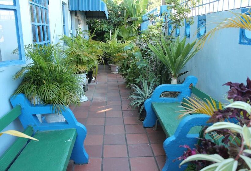 پانسیون Villa Shalom Guest House