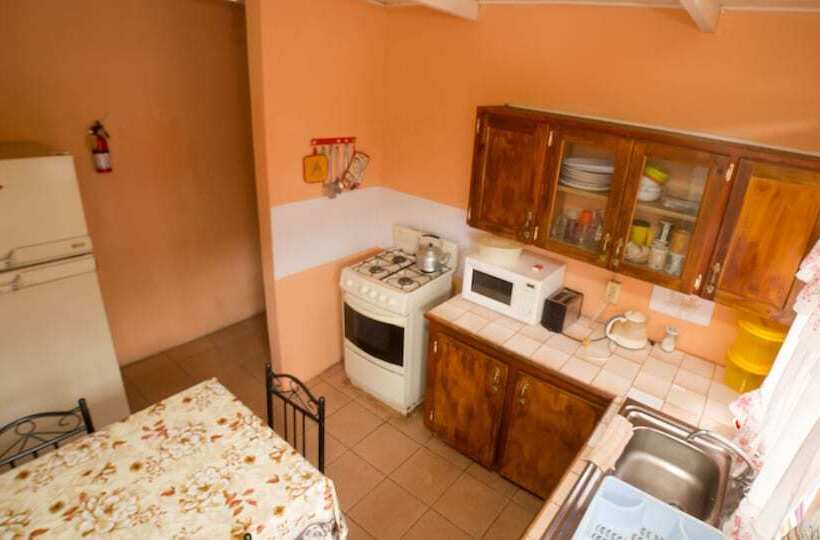 پانسیون Villa Shalom Guest House