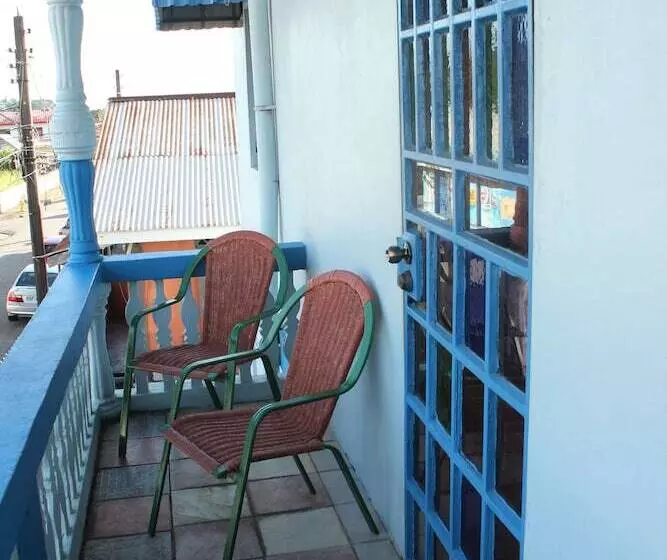 پانسیون Villa Shalom Guest House