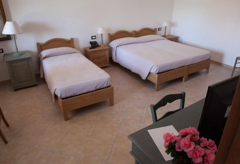 Residence Hotel Monte Ricciu