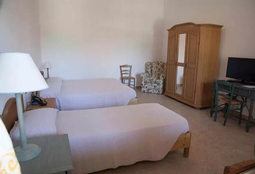 Residence Hotel Monte Ricciu