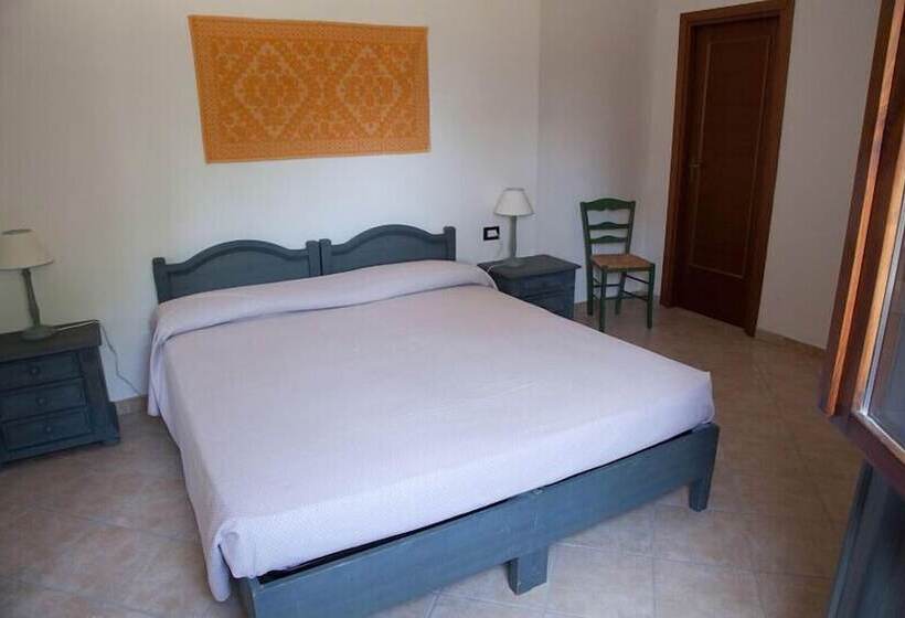 Residence Hotel Monte Ricciu