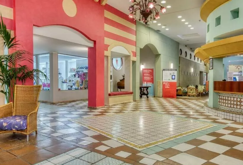 Hotelli Olimpo le Terrazze