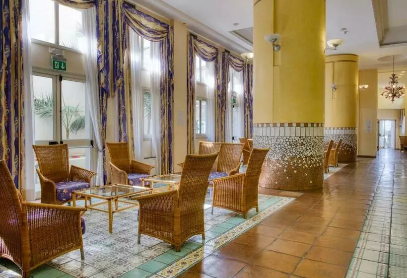 Hotelli Olimpo le Terrazze