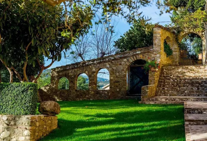 تختخواب و صبحانه Corte Dei Tini