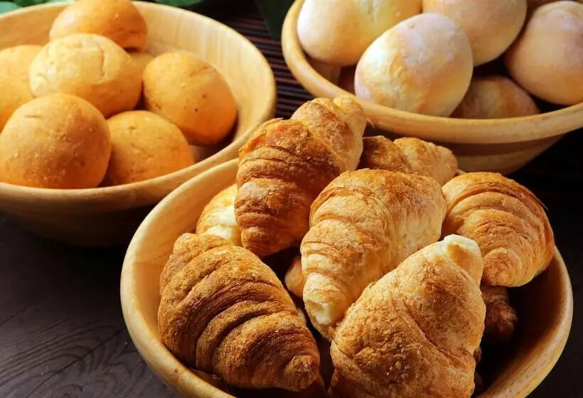 Apa Hotel Higashi Shinjuku Ekimae