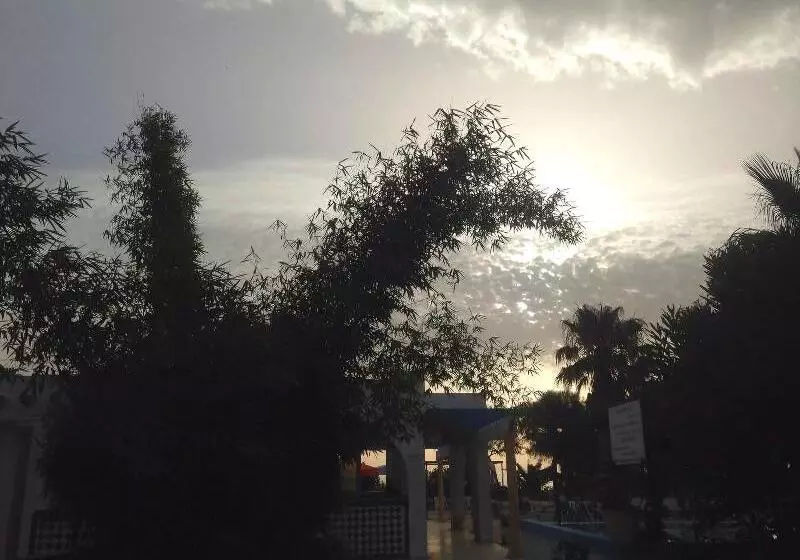 호텔 Complexe Touristique Sidi Salem