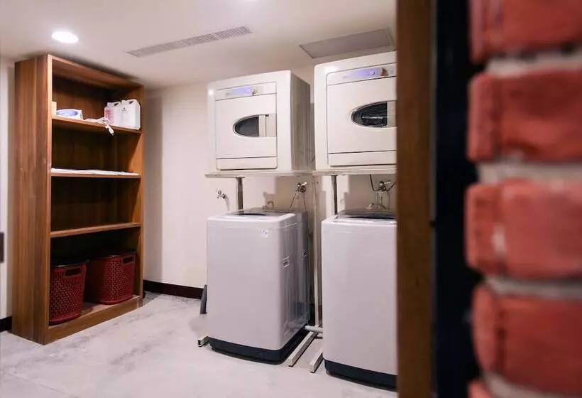 Kiwi Express Hotel   Chenggong Rd