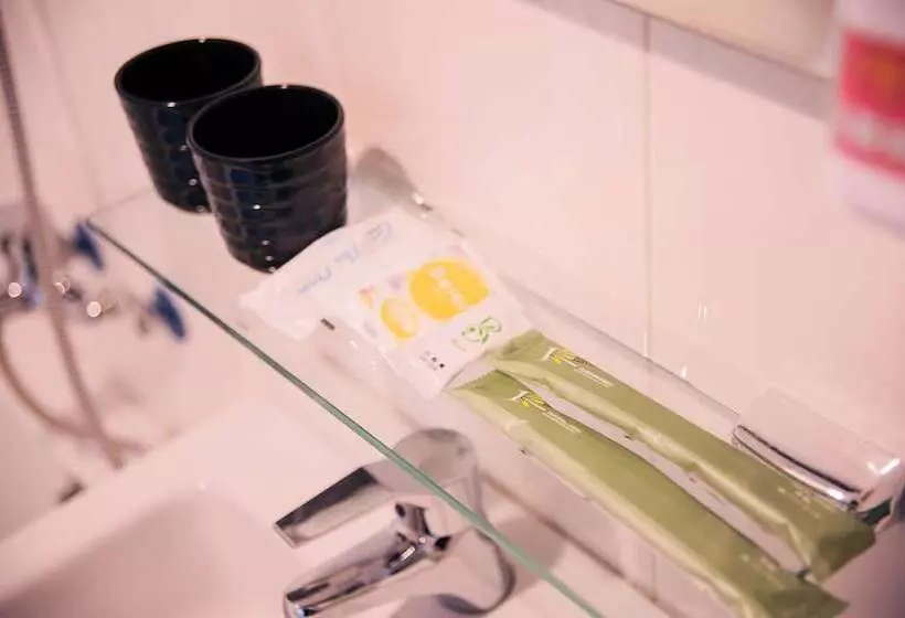 Kiwi Express Hotel   Chenggong Rd