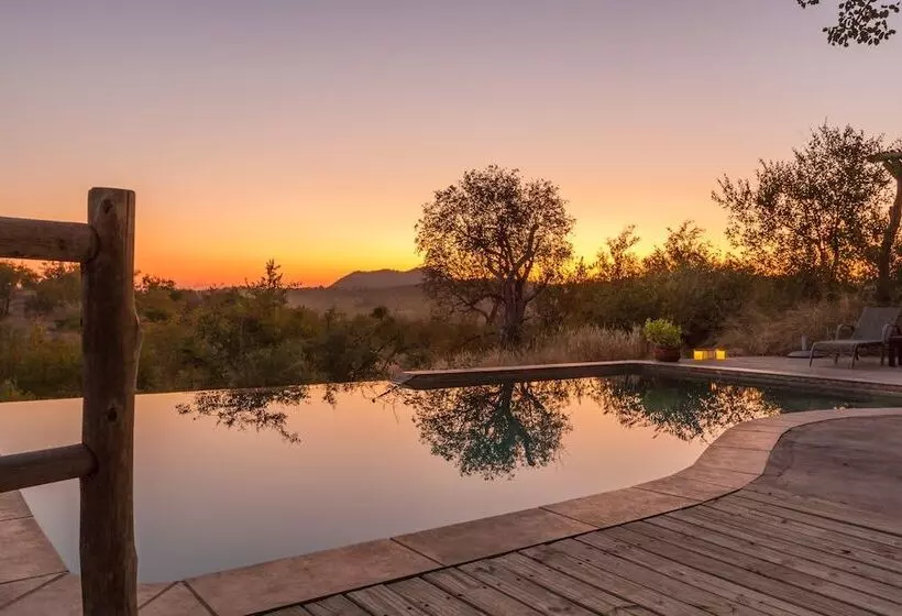 هتل Mbizi Bush Lodge