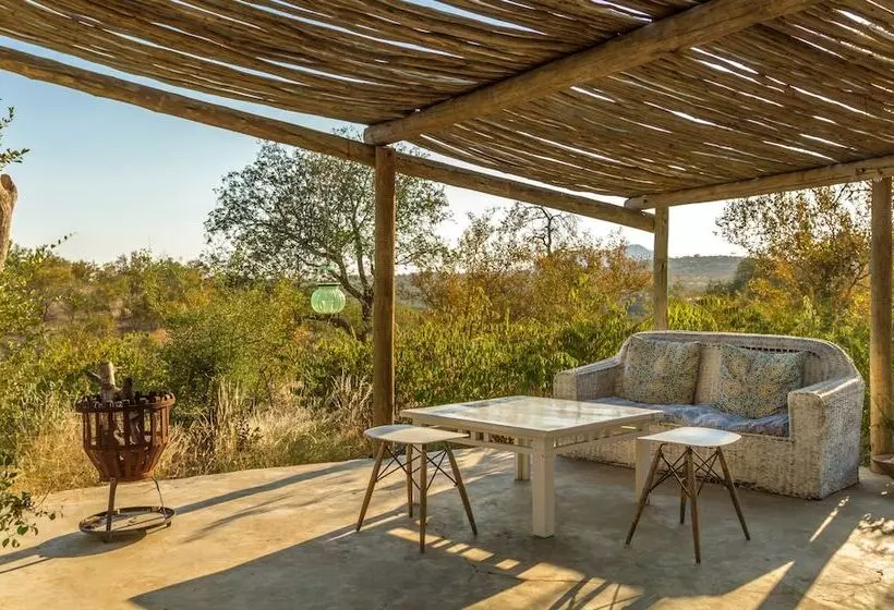 هتل Mbizi Bush Lodge